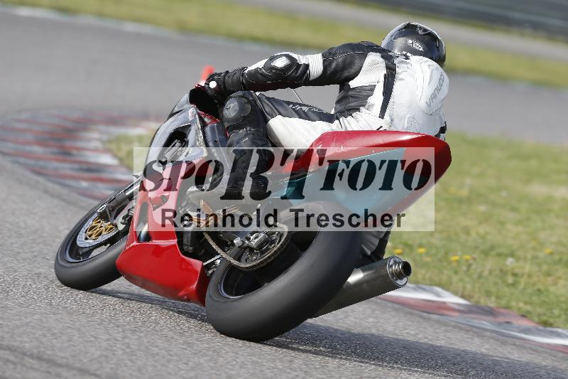 /Archiv-2025/08 20.04.2025 Speer Racing ADR/Gruppe gelb/877